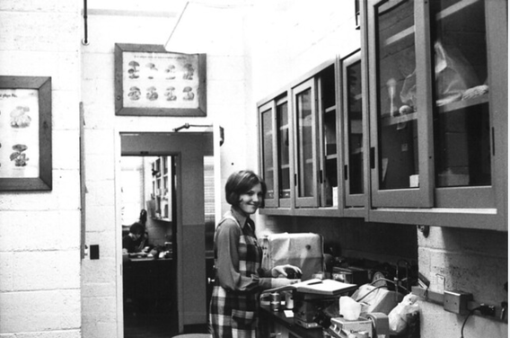 Carol Windels in the lab